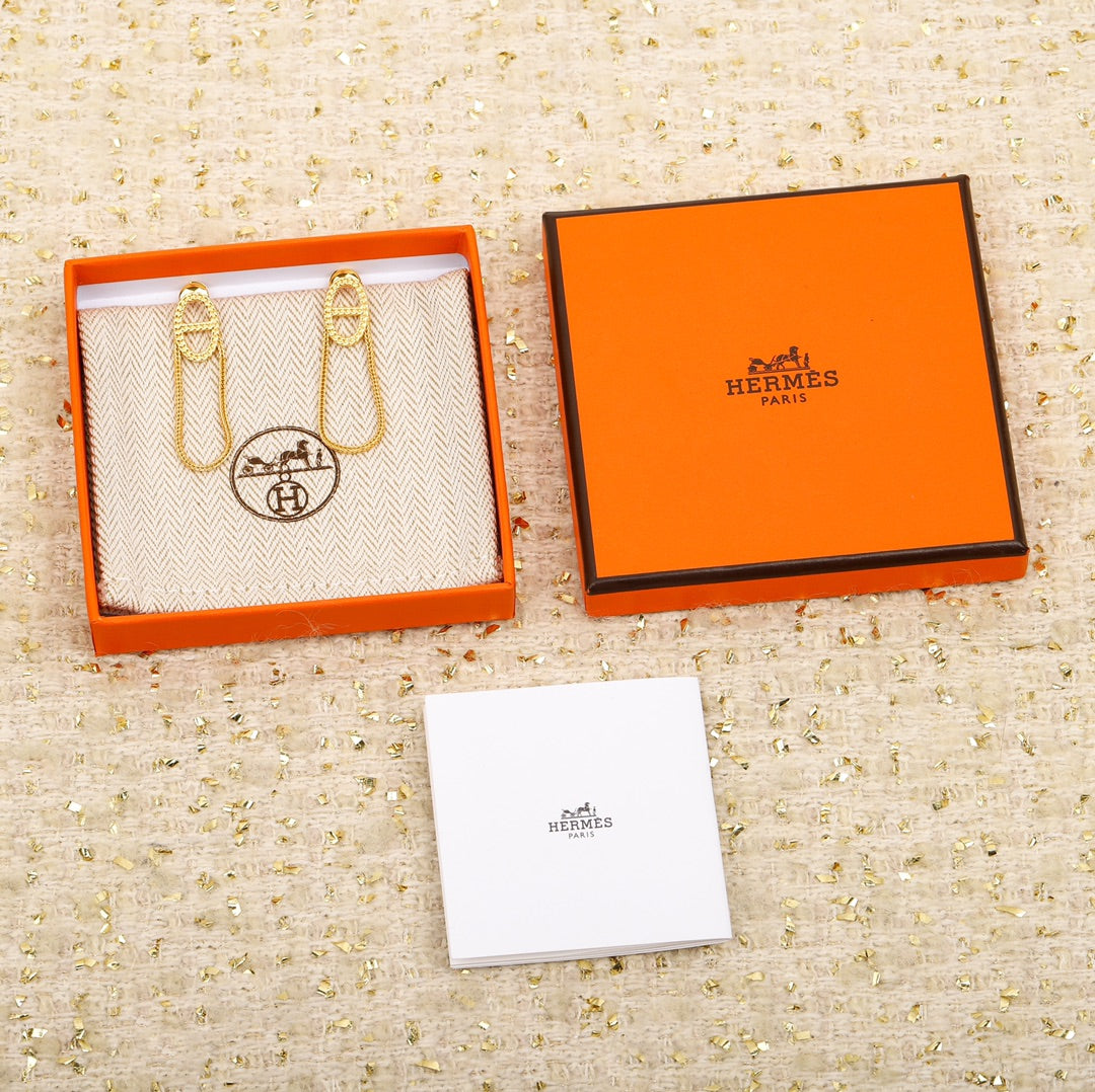 【関税負担なし・送料無料・代引可】エルメス ピアス 未使用 箱付き